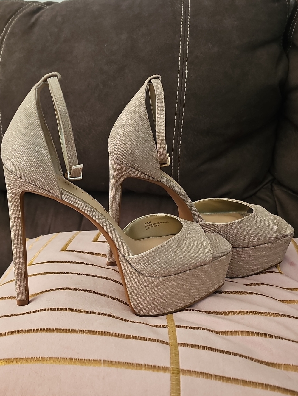 Gianni Bini Champagne Glitter Platform Slingback Heels